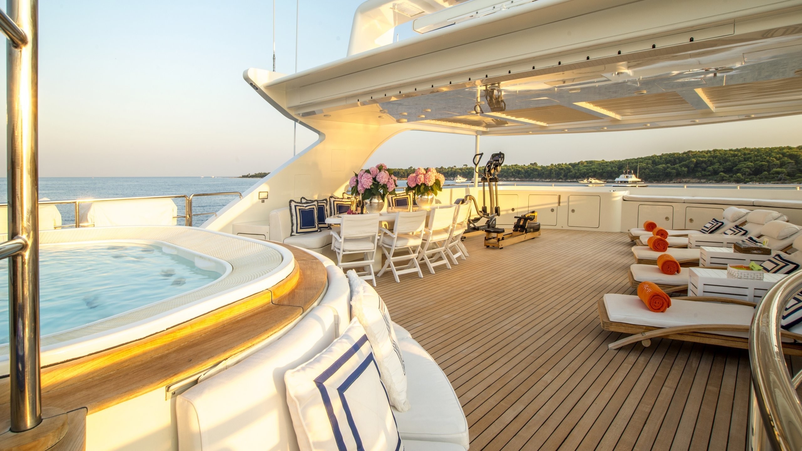 mischief-yacht-charter-details-baglietto-superyacht-charterworld